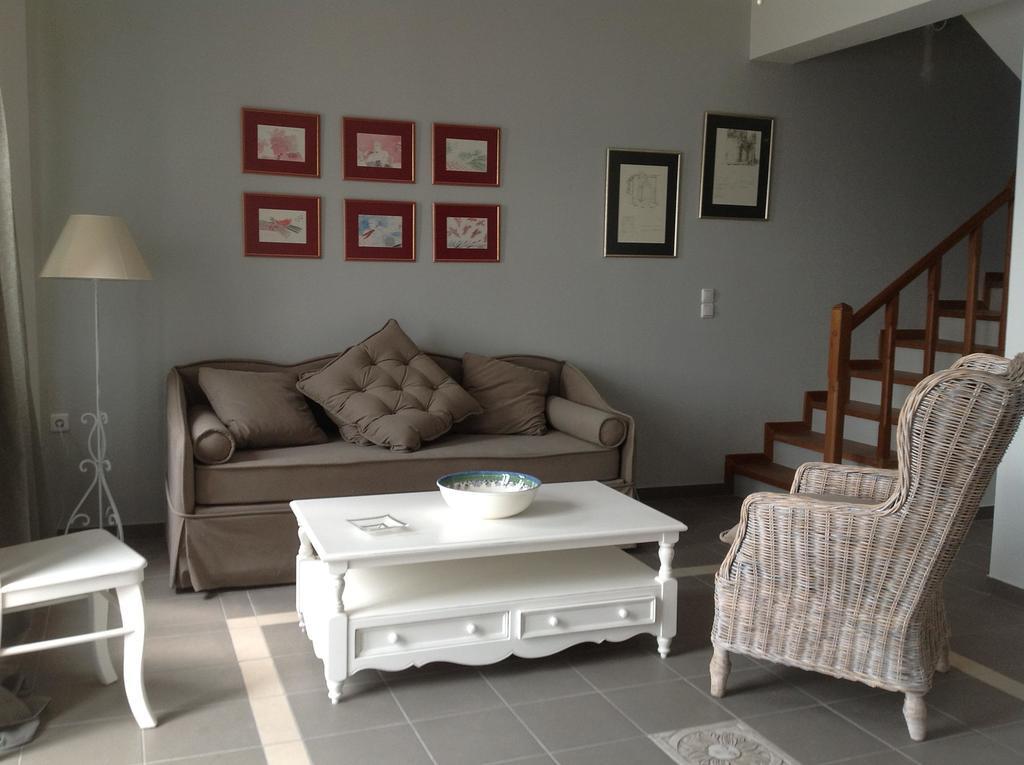 Heliades Maisonettes Митимна Номер фото
