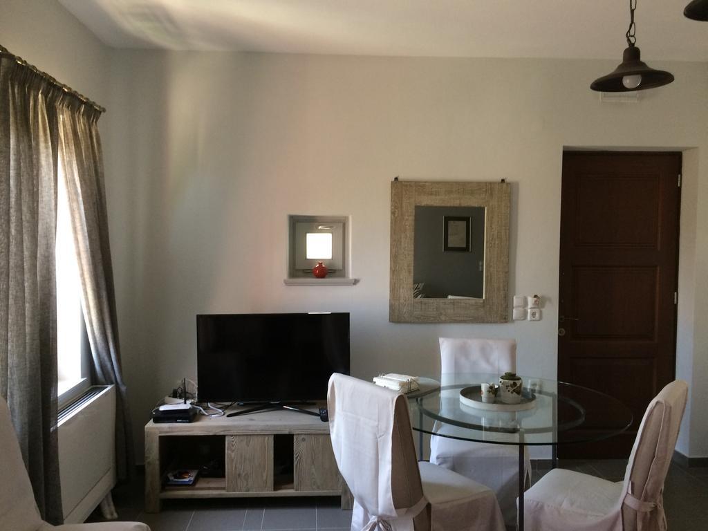 Heliades Maisonettes Митимна Экстерьер фото